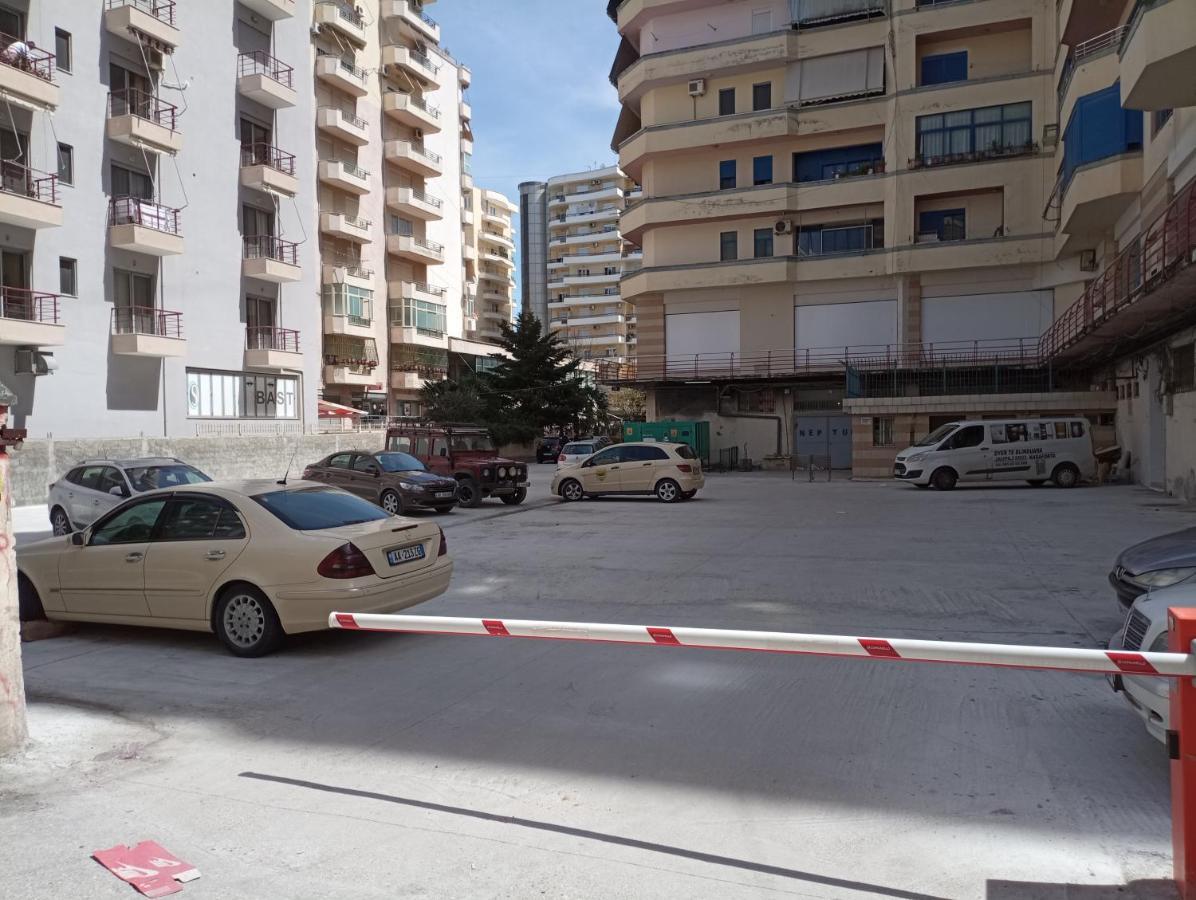 Trea Accomodations - 2 Bedrooms - Riviera With Private Parking Avlonya Dış mekan fotoğraf
